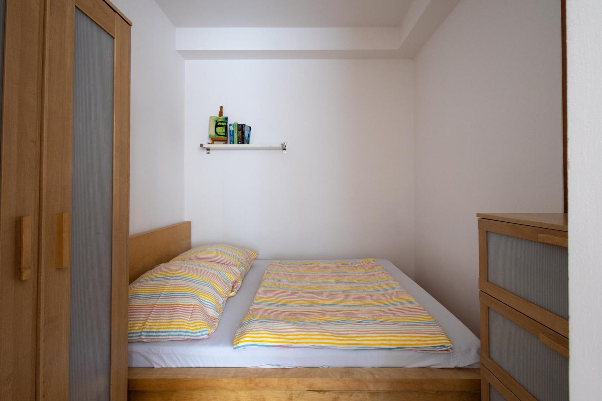 Praha 2 Apartment Bagian luar foto